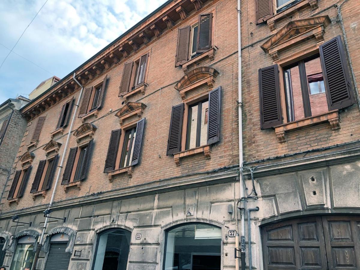 Triquetra Ferrara Exterior foto