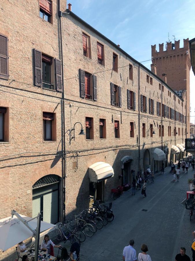 Triquetra Ferrara Exterior foto